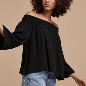 Aritzia Talula Black Blouse Xs
